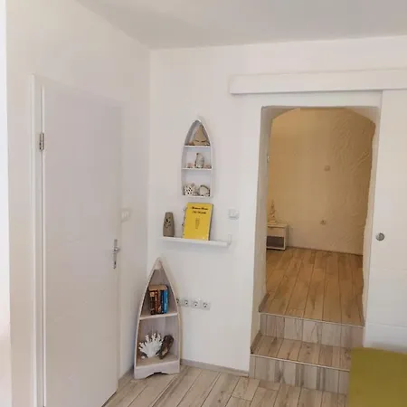Apartmant Bionda Novi Vinodolski, Cozy And For 4 People In The Center * Novi Vinodolski