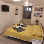 Apartmant Bionda Novi Vinodolski, Cozy And For 4 People In The Center Novi Vinodolski