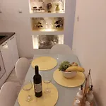 Appartement Apartmant Bionda Novi Vinodolski, Cozy And For 4 People In The Center *