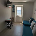 Apartmant Bionda Novi Vinodolski, Cozy And For 4 People In The Center * Novi Vinodolski