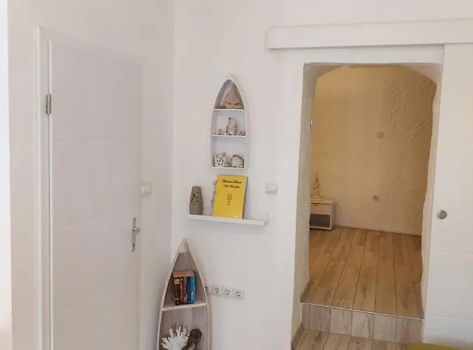 Apartmant Bionda Novi Vinodolski, Cozy And For 4 People In The Center * Novi Vinodolski